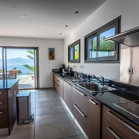 Delsol - Pool Gorgeous Sea View - By Tgb